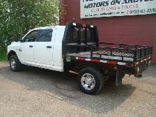 2011 Ram 3500 4X4 MEGA CAB SLT 6.7L DIESEL 7 FOOT FLATDECK - Photo 3