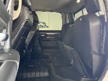 2016 Ram 1500 4WD Crew Cab Sport - Photo 17