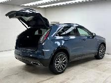 2024 Cadillac XT4 AWD Sport | Massage Seats | Sunroof | Head Up - Photo 8