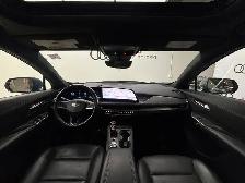2024 Cadillac XT4 AWD Sport | Massage Seats | Sunroof | Head Up - Photo 11