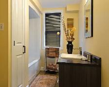 Downtown executive fully furnished 2 bedroom (Victoria Park) - Photo 4