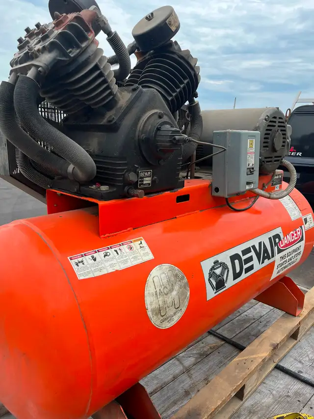 Used Devair 15HP 575v air compressor 120 gallon tank