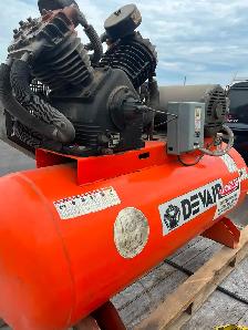 Used Devair 15HP 575v air compressor 120 gallon tank