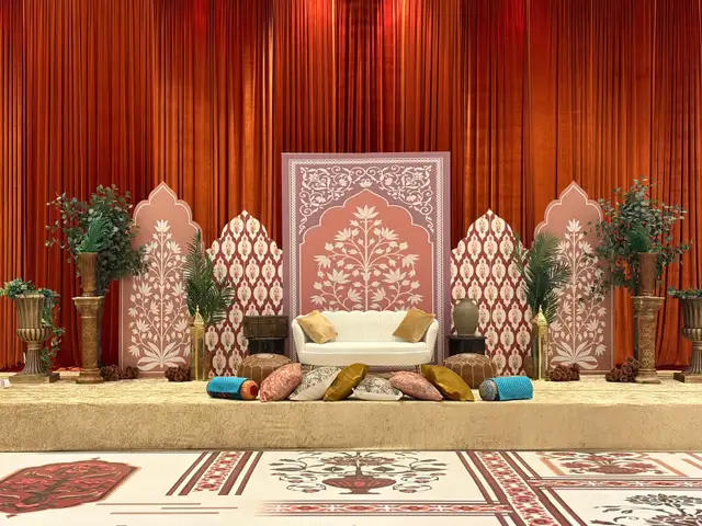 Looking for Decor Assistants/ General Labour