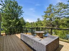 Breathtaking Waterfront Home - Photo 11
