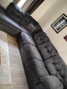 Large size dark sectional couch - Photo 2