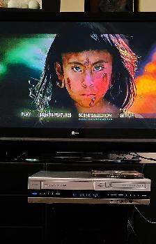 Retro Home Theatre Setup: 2 Players   715 Movies - Photo 7