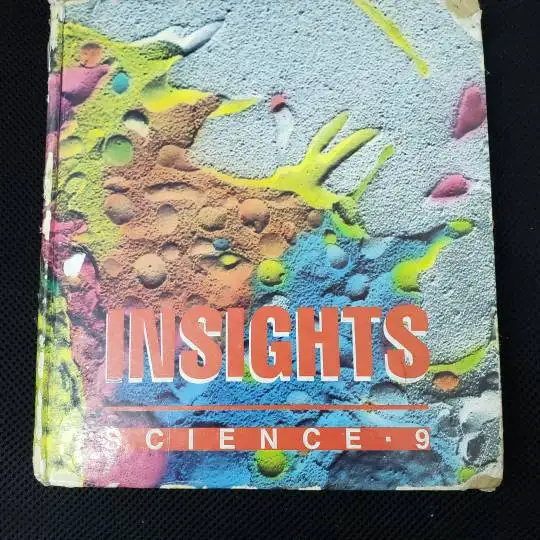 Insights Science 9 by Les Jolliffe