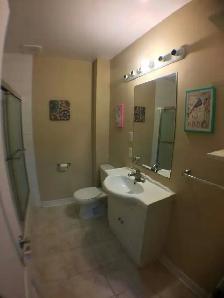 Upper Floor Bedroom @Don Mills/Sheppard - Photo 4