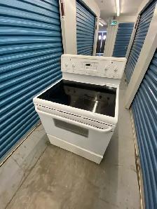 KENMORE ELECTRIC GLASS STOVE - Photo 3