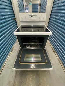 KENMORE ELECTRIC GLASS STOVE - Photo 5