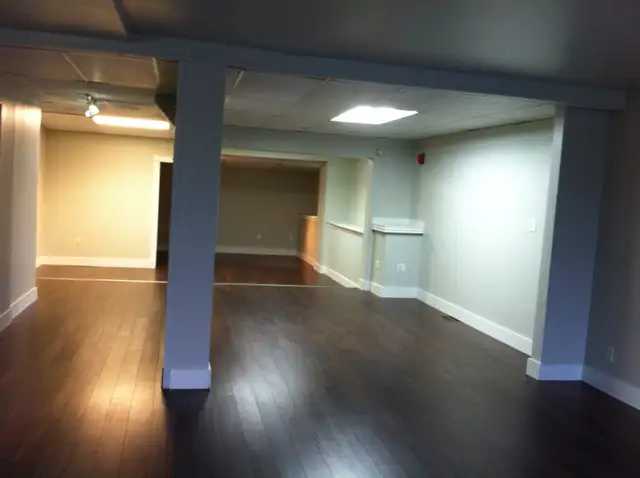 1274 BEDFORD HWY.  - PRIME RETAIL/OFFICE SPACE