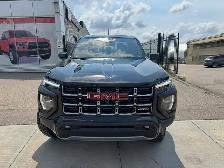 2025 GMC Canyon AT4 - Photo 2