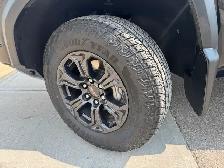 2025 GMC Canyon AT4 - Photo 24