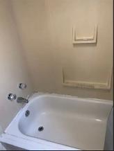 Large one-bedroom apartment for rent in Amherst - Photo 2
