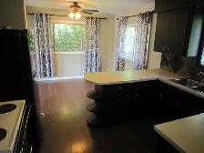 3 Bed/1  Bath Upper Suite $1750/mo. Forest Lawn - Utls/Int Incl - Photo 4