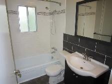 3 Bed/1  Bath Upper Suite $1750/mo. Forest Lawn - Utls/Int Incl - Photo 5