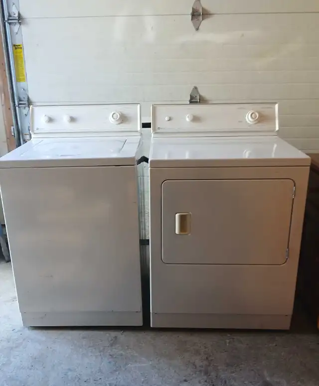 Waster and dryer set