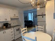Beau grand 3 1/2, rue de la Reine St-Roch, Libre MEUBLÉ PROMO