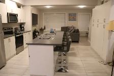 Executive Townhome for Rent – 4 Bed, 2.5 Bath – Near UoGuelph - Photo 2