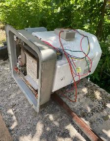 Suburban 6 Gallon 12,000 BTU Propane/Electric Water Heater - Photo 3
