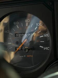 1984 Pontiac Firebird - 20,492 Original KM - One Owner - Photo 4