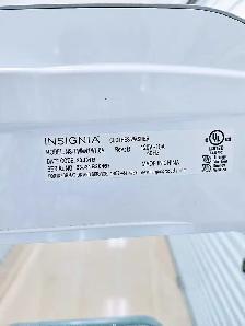 Insignia Washer - Great Condition - Photo 7