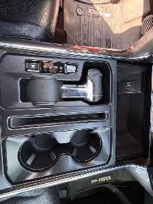 2022 Ford F-150 Lariat 4WD SuperCrew 5.5' Box - Photo 15