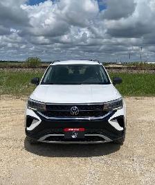 2023 Volkswagen Taos Trendline - Photo 2
