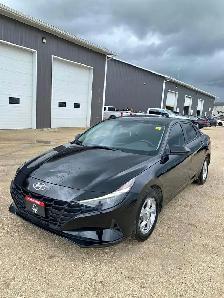 2021 Hyundai Elantra Essential