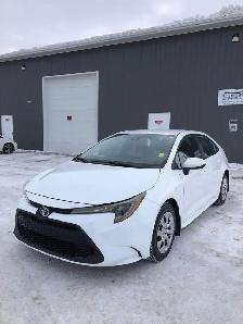 2021 Toyota Corolla LE - Photo 3