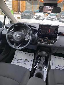 2021 Toyota Corolla LE - Photo 23