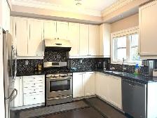 Master bedroom available  in Upper Forest Hill - Photo 2