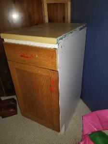 Kitchen cabinet/drawer for cheap ! I deliver