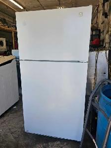 Frigidaire fridge 33 ' - Photo 5