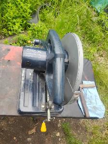 Chop saw - Photo 2