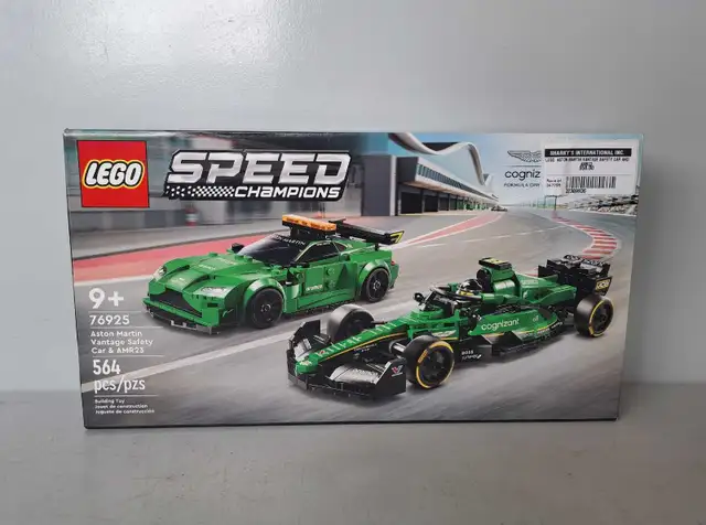 Lego Aston Martin Vantage Safety Car And AMR23 (32389936)