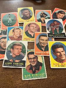 1958 Topps CFL lot of 19 cards w. 5 HOFers Low Condition - Photo 2