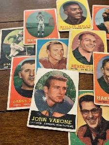 1958 Topps CFL lot of 19 cards w. 5 HOFers Low Condition - Photo 3
