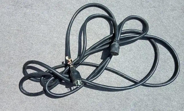 Heavy Duty  Extension cord for  Generator  25 feet .