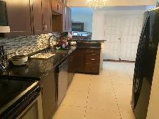Room to Rent 5 min walk to U of M! male student - Photo 5