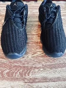 Jordan Future Low size 10