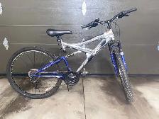 Avigo Red Ridge Mountain Bike – Front Suspension – Ready to Ride