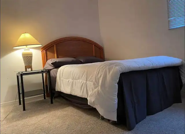 Furnished room for rent in Whitby/Oshawa