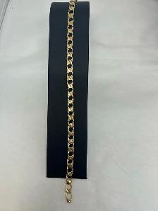 10K Yellow Gold Diamond-Cut  Curb Link Bracelet - Photo 2