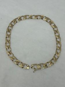 10K Yellow Gold Diamond-Cut  Curb Link Bracelet - Photo 3