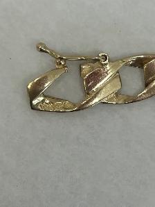 10K Yellow Gold Diamond-Cut  Curb Link Bracelet - Photo 5