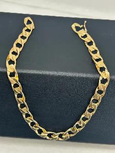 10K Yellow Gold Diamond-Cut  Curb Link Bracelet - Photo 8