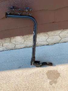 Hitch mounted bike carrier