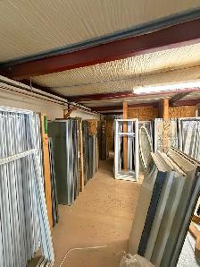 LIQUIDATION DE SURPLUS D'INVENTAIRE DE PORTES ET FENETRES - Photo 8